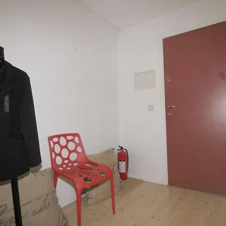 Nordic Host - Smalgangen 11 - Budget *